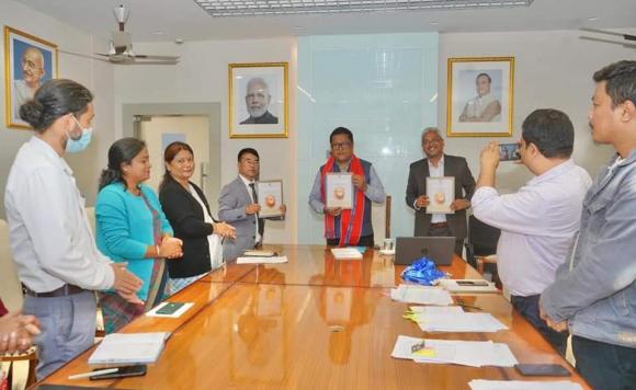 Hon'ble Minister of ITFC (Directorate of Museums) Dr. Ranoj Pegu released the bi-annual e-journal "AALEKH- VOL III"
